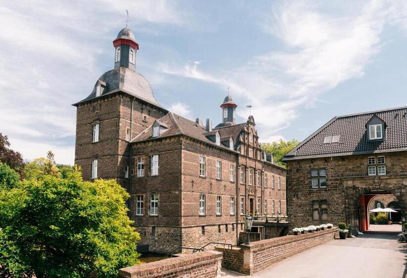 Schlosshotel Hugenpoet