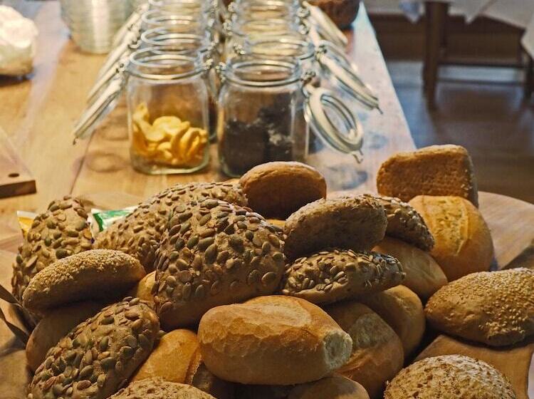 Отель Schloss Spangenberg