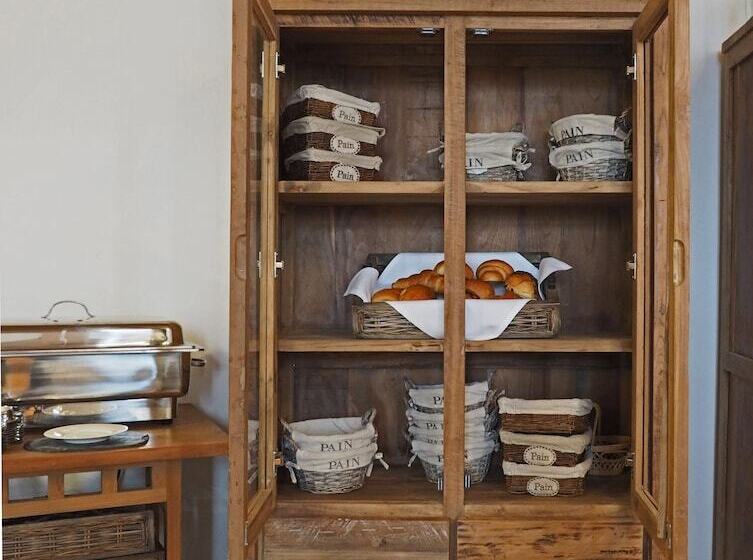 Отель Schloss Spangenberg