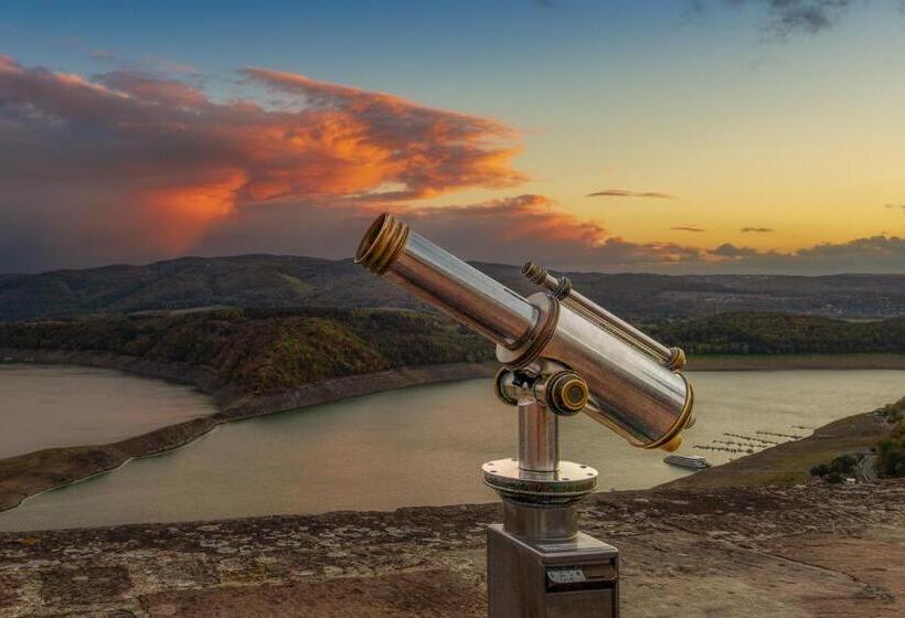 فندق Schloss Waldeck