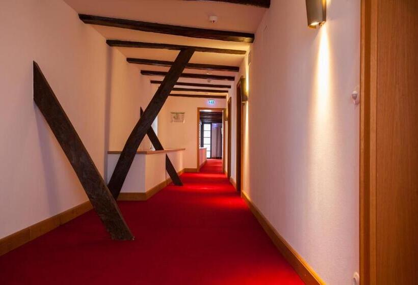 酒店 Schloss Waldeck