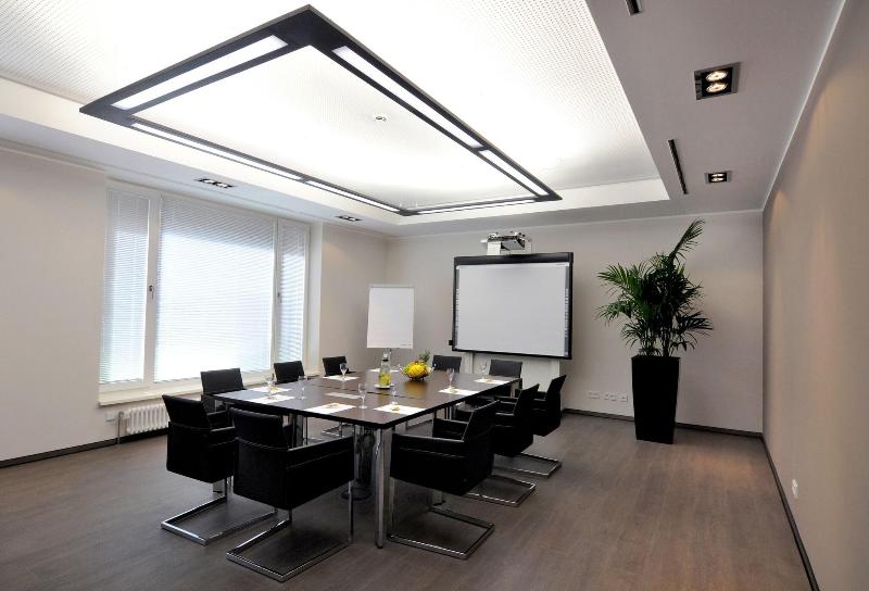 فندق Schweizer Hof