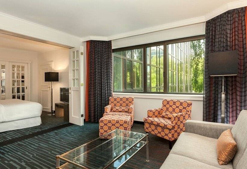 Отель Sheraton Essen