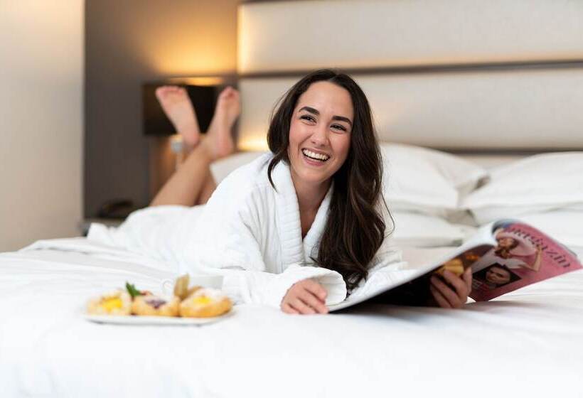 Отель Sheraton Essen