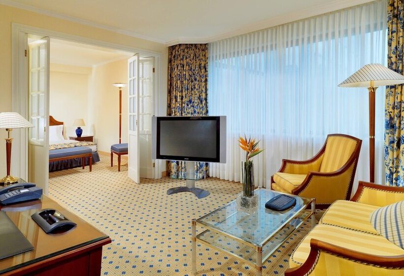 Отель Sheraton Essen