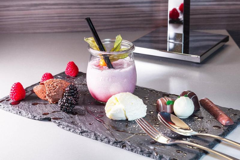 Отель Sheraton Essen