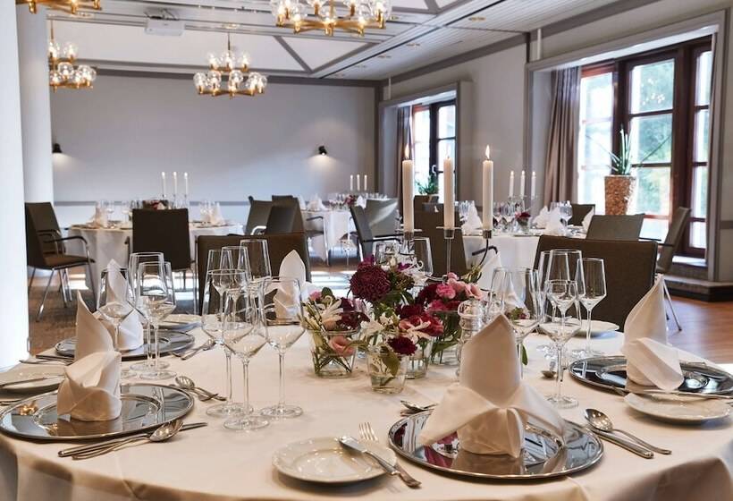 호텔 Steigenberger Conti Hansa