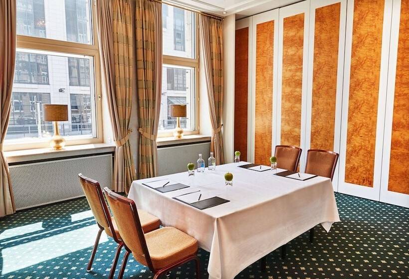 Steigenberger Icon Parkhotel Düsseldorf