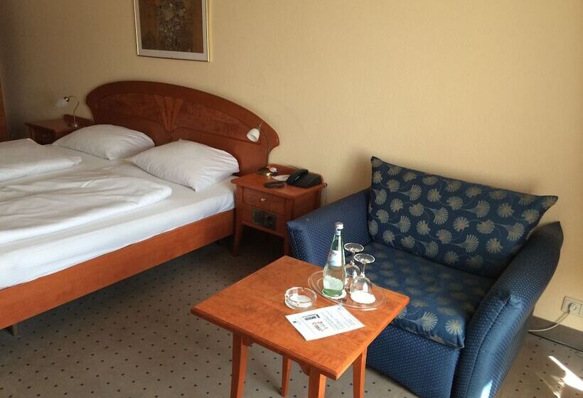 ホテル Tryp By Wyndham Kassel City Centre