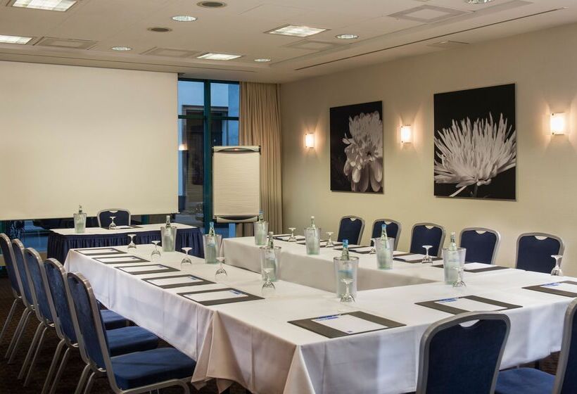 هتل Tryp By Wyndham Köln City Centre