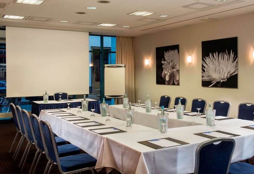 فندق Tryp By Wyndham Köln City Centre