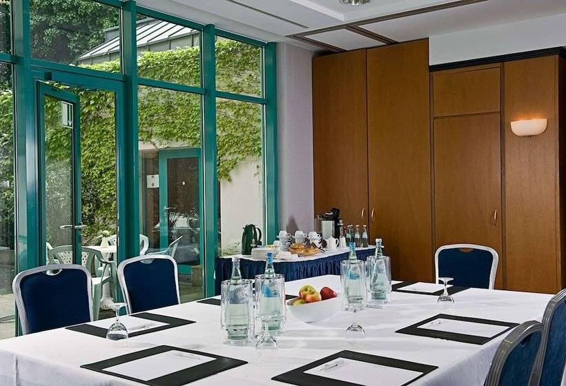 فندق Tryp By Wyndham Köln City Centre