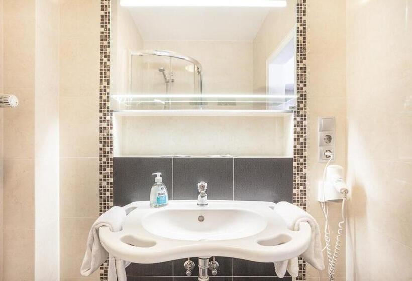 בית מלון כפרי Union