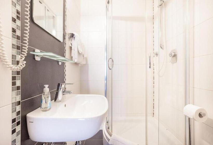 בית מלון כפרי Union