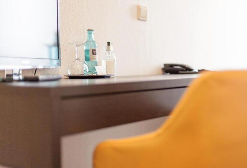 בית מלון כפרי Union