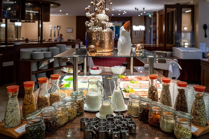 Waldhotel Tannenhäuschen