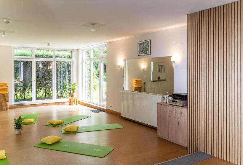 Waldhotel Tannenhäuschen