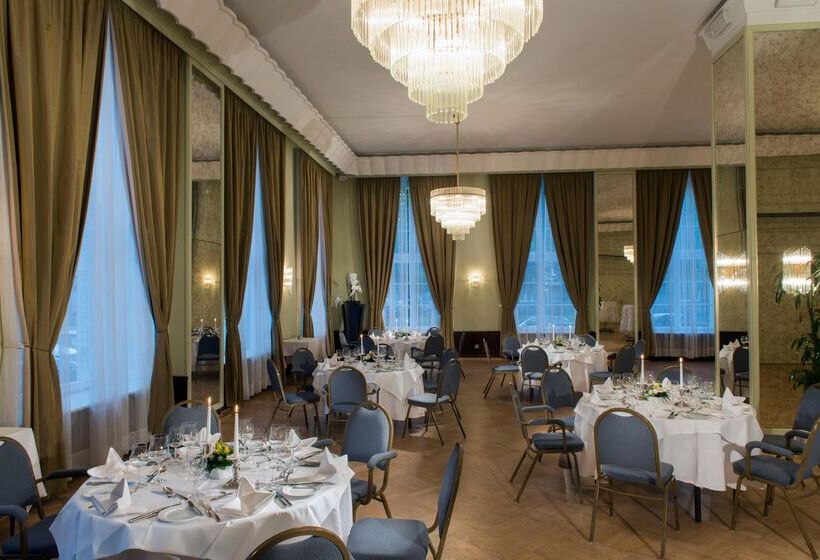 فندق Wyndham Duisburger Hof