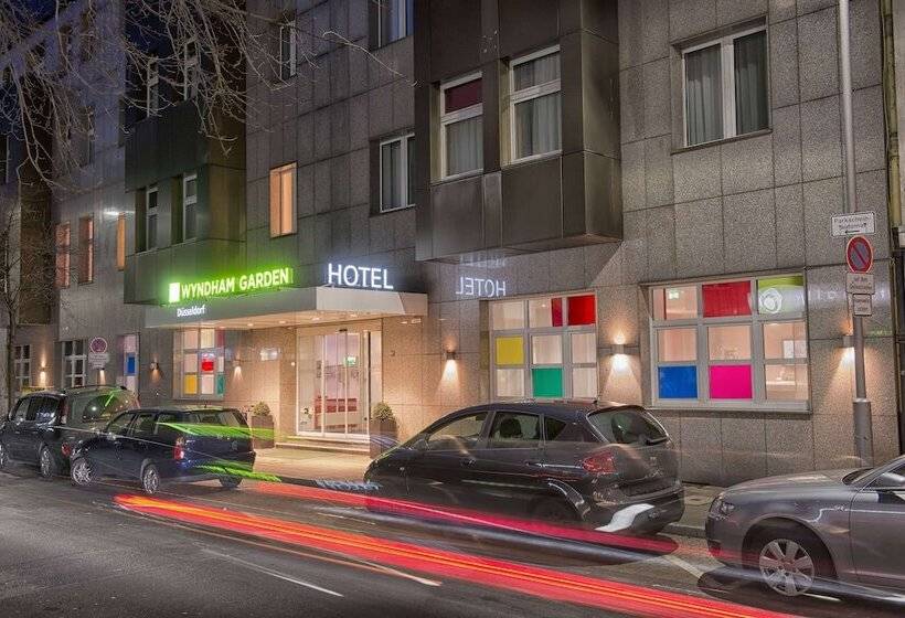 酒店 Wyndham Garden  Duesseldorf City Centre Koenigsallee