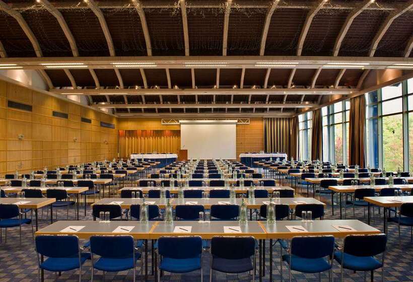 בית מלון כפרי Wyndham Garden Lahnstein Koblenz