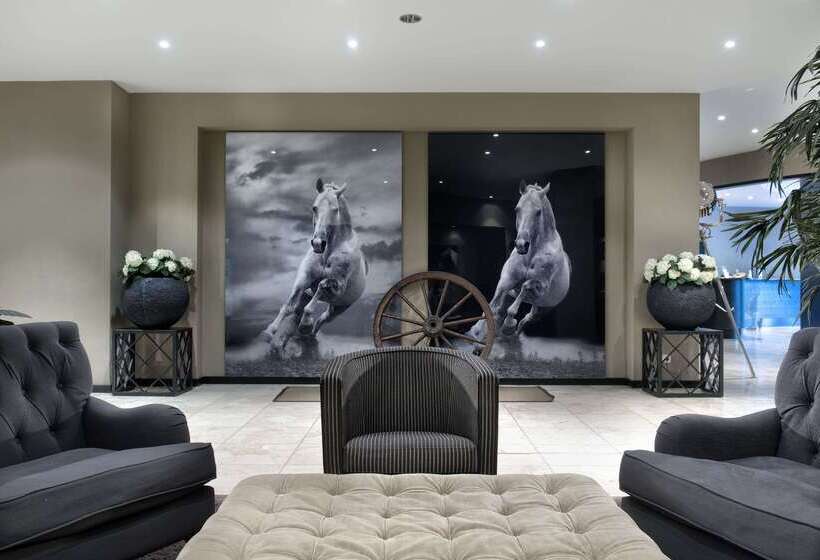 Отель Wyndham Garden Lahnstein Koblenz