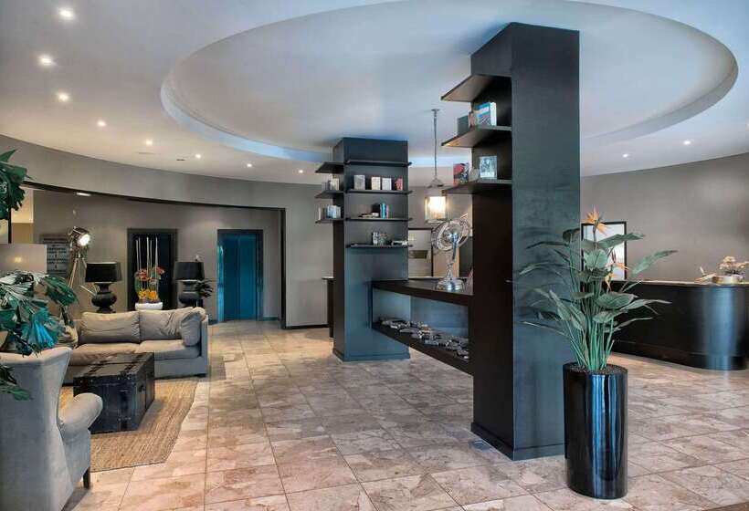 Отель Wyndham Garden Lahnstein Koblenz