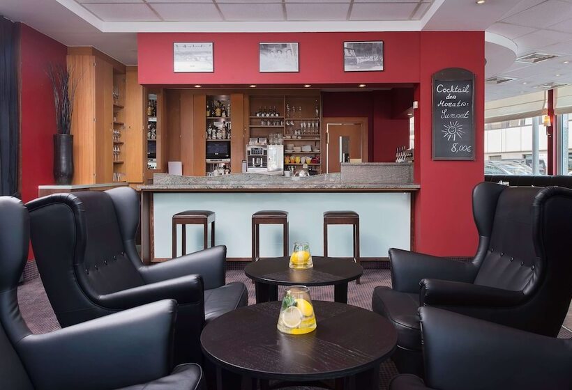 هتل Wyndham Köln