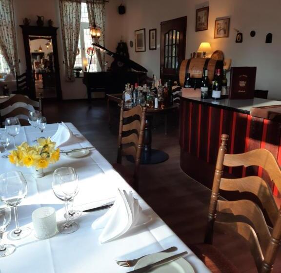 فندق Zur Brücke