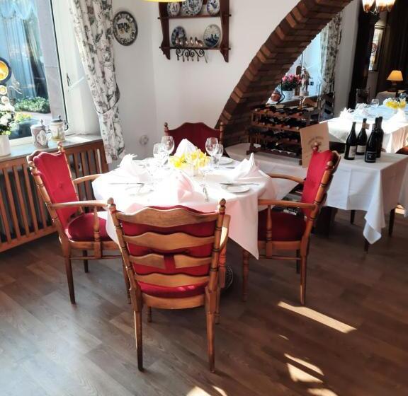 فندق Zur Brücke