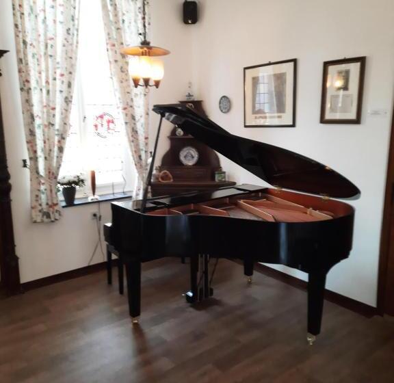 فندق Zur Brücke