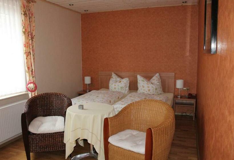 فندق Zur Erholung