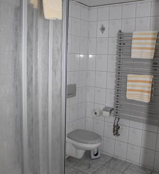 فندق Zur Erholung