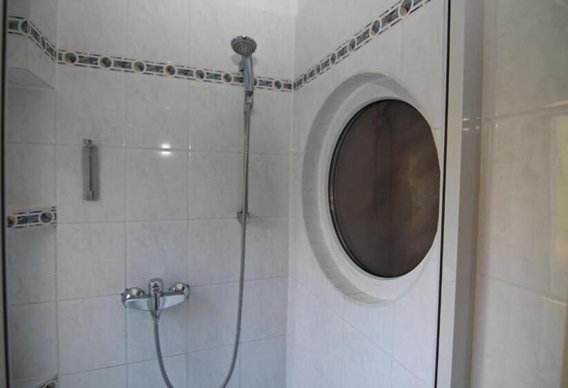 호텔 Zur Schönen Aussicht