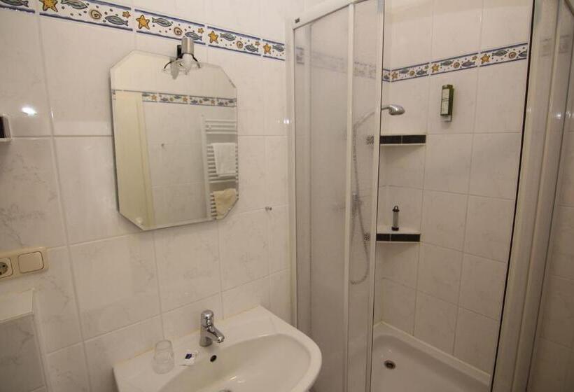 호텔 Zur Schönen Aussicht