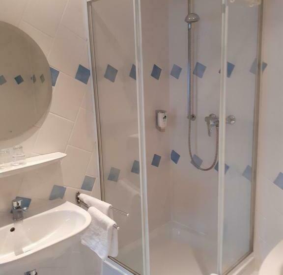 Land Gut Hotel Zum Alten Forsthaus   Aufladestation Für Elektroautos