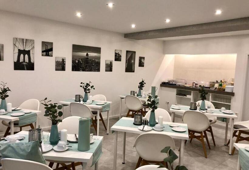 Liberty Hotel Cologne