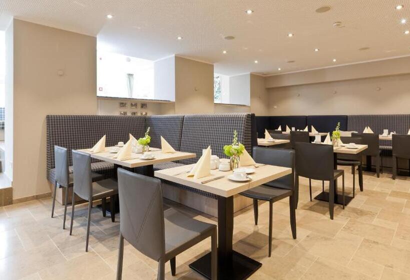 Michels Inselhotel Vier Jahreszeiten