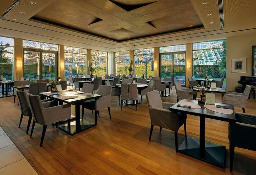 Wasserturm Hotel Cologne, Curio Collection By Hilton