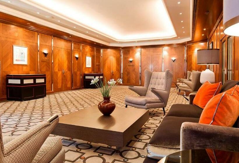 Althoff Hotel Am Schlossgarten