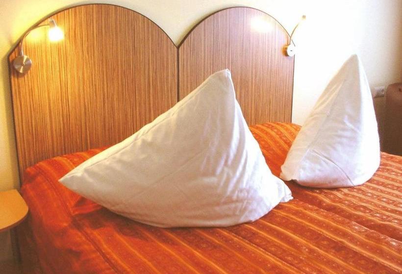 ホテル City  Mannheim