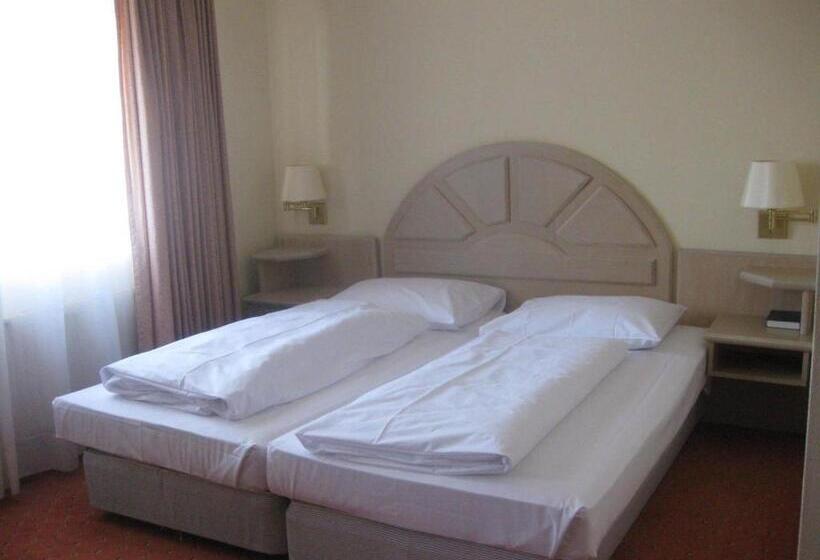 בית מלון כפרי Abakus