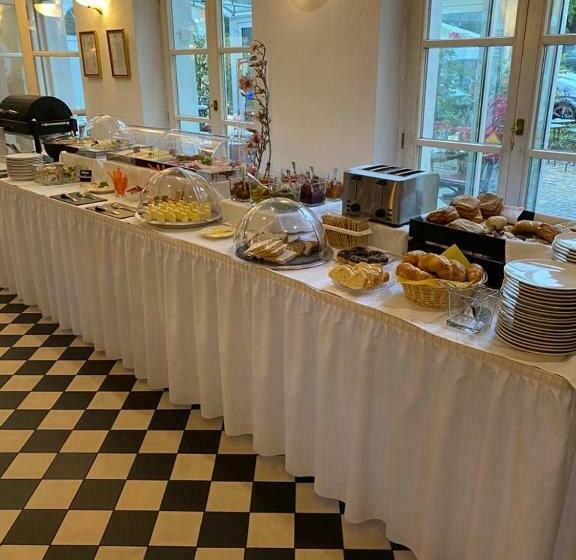 Отель Altes Pfarrhaus Beaumarais