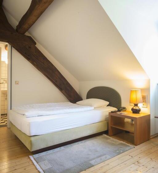 Отель Altes Pfarrhaus Beaumarais