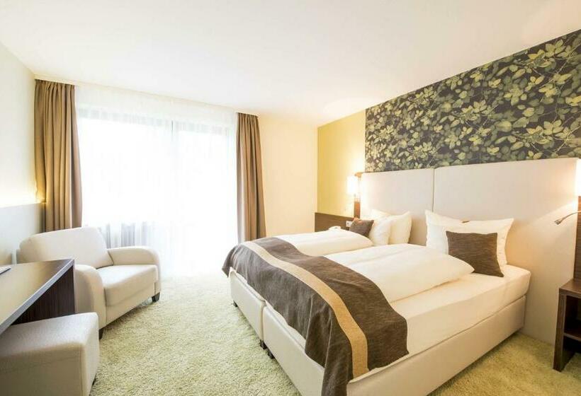 Отель Am Bruchsee