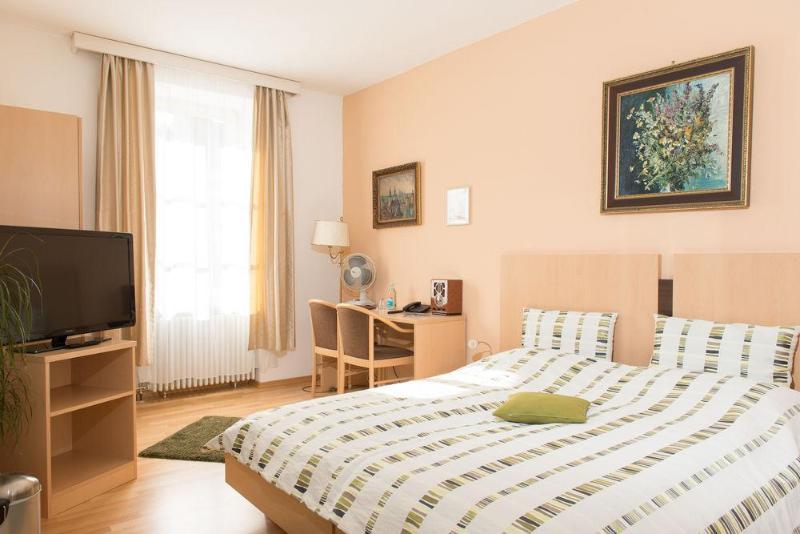 هتل Am Friedrichsbad