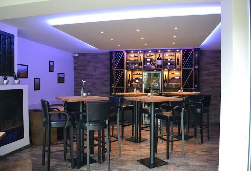 Отель Am Hirschhorn   Wellness   Spa   And More