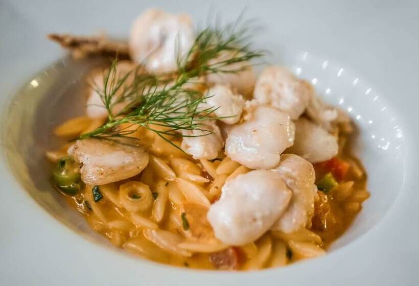 Отель Am Hirschhorn   Wellness   Spa   And More