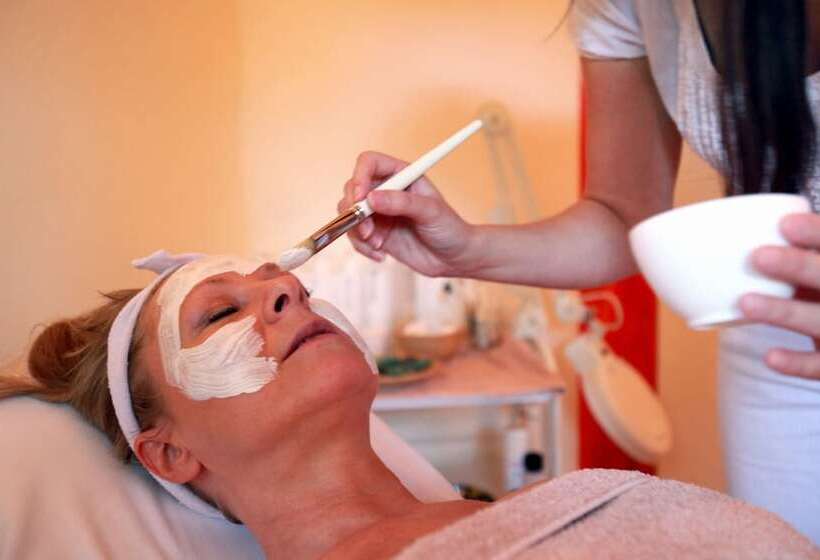 Отель Am Hirschhorn   Wellness   Spa   And More