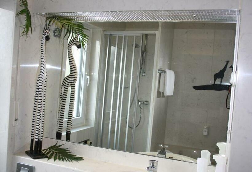 酒店 Am Schwimmbad