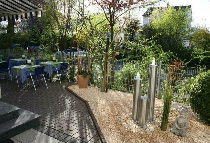 酒店 Am Schwimmbad